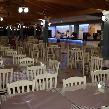 فندق Angela & Apts