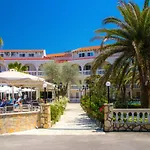 Angela & Apts Hotel