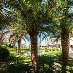 Hotel Angela & Apts 3*