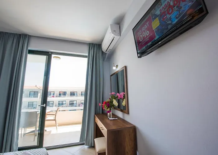 Angela & Apts Hotel