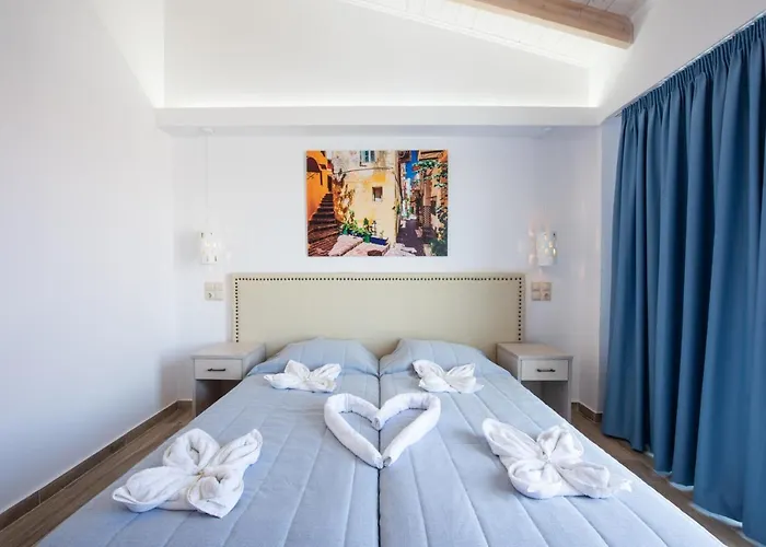 Hotel Angela & Apts 3*
